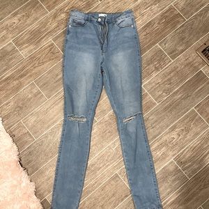 Kiara Slit Knee Stretch Skinny Jeans - Light Blue Wash